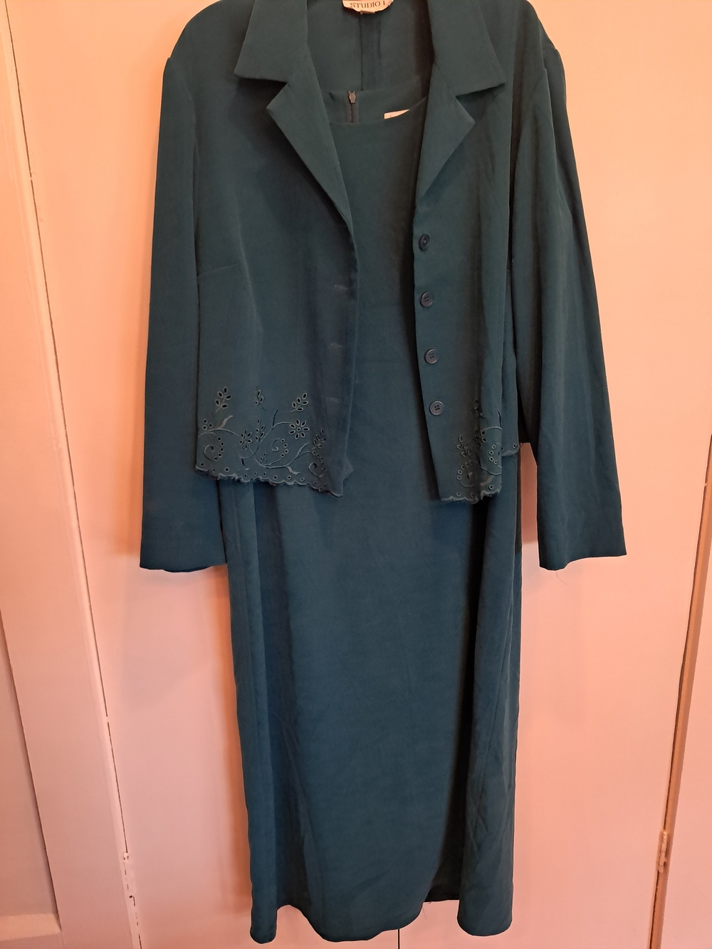 Studio I Women’s Teal Two-Piece Skirt Set